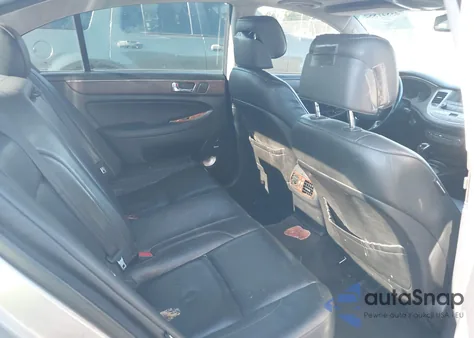 2009 Hyundai Genesis 3.8 z USA, uszkodzony, nr VIN KMHGC46E19U026835